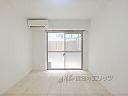 フラッティ西大路花屋町 106 1階1Kのリビング/ダイニング