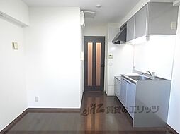 エストレーラ 4階1DKのリビング/ダイニング