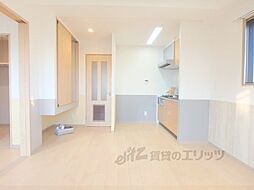 阪急京都本線 西京極駅 徒歩14分の賃貸マンション 4階1LDKのリビング/ダイニング