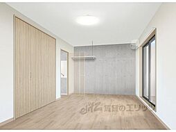 京都市営烏丸線 今出川駅 徒歩5分の賃貸マンション 1階1Kのリビング/ダイニング