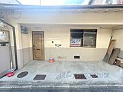 二条城前駅より徒歩18分 1階 築51年3ヶ月の賃貸物件