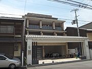 今出川駅より徒歩10分 1階 築18年9ヶ月の賃貸物件