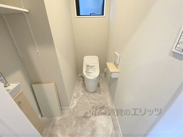 画像15:1階トイレ