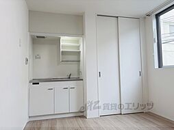 Ｋレジデンス神宮丸太町 203 2階ワンルームのリビング/ダイニング