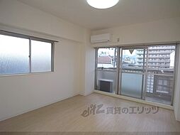 コアワン 4階1Kのリビング/ダイニング