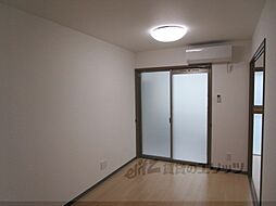 アーバネックス東山三条 5階1LDKのリビング/ダイニング