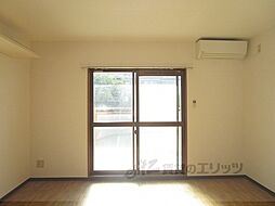 メゾン・チェリー　イースト 4-D 4階1Kのリビング/ダイニング