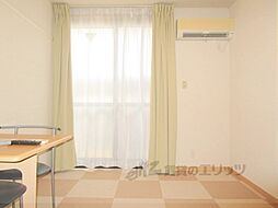 JR東海道・山陽本線 西大路駅 徒歩17分の賃貸マンション 3階1Kのリビング/ダイニング