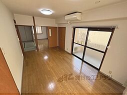 柳小路 105 1階2DKのリビング/ダイニング