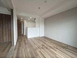 グランドール京都 501 5階1LDKのリビング/ダイニング