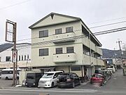 石山駅よりバス15分 徒歩2分 3階 築35年6ヶ月の賃貸物件