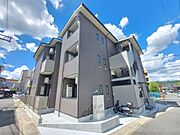 石田駅より徒歩8分 3階 築2年2ヶ月の賃貸物件