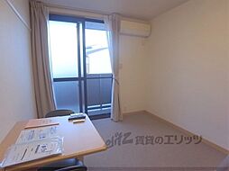 レオパレス華 2階1Kのリビング/ダイニング