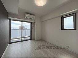 近鉄京都線 東寺駅 徒歩10分の賃貸マンション 9階1Kのリビング/ダイニング