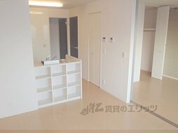 マジェスティツイン ？205 2階1LDKのリビング/ダイニング