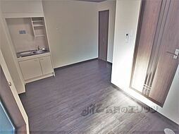 近鉄京都線 東寺駅 徒歩6分の賃貸マンション 1階1Kのリビング/ダイニング