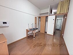 レオパレス紅雪北 1階1Kのリビング/ダイニング