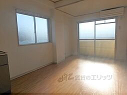 リビング家紋 503 5階ワンルームのリビング/ダイニング