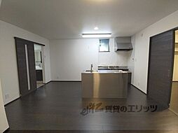 京都地下鉄東西線 椥辻駅 徒歩8分の賃貸アパート 1階1LDKのリビング/ダイニング