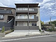 椥辻駅より徒歩4分 3階 築2年5ヶ月の賃貸物件