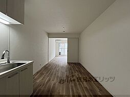 プライベートレジデンス山科御陵 103 1階1LDKのリビング/ダイニング