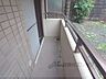 バルコニー：洋室にもベランダあり