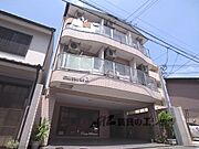 七条駅より徒歩2分 築27年8ヶ月 3階建の賃貸物件
