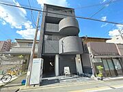 烏丸駅より徒歩12分 3階 築45年の賃貸物件