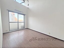 ドルチェハイム桃山 4階1Kのリビング/ダイニング