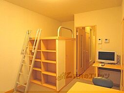 京都市営烏丸線 五条駅 徒歩6分の賃貸アパート 1階ワンルームのリビング/ダイニング