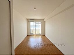 近鉄京都線 小倉駅 徒歩5分の賃貸マンション 4階1Kのリビング/ダイニング