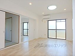 京都地下鉄東西線 石田駅 徒歩15分の賃貸マンション 3階3LDKのリビング/ダイニング