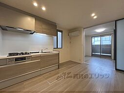 京都市営烏丸線 五条駅 徒歩4分の賃貸アパート 1階1LDKのリビング/ダイニング