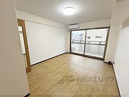 京阪本線 藤森駅 徒歩5分の賃貸マンション 3階1Kのリビング/ダイニング