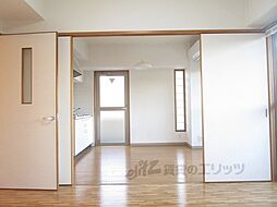 京阪本線 藤森駅 徒歩8分の賃貸マンション 2階1DKのリビング/ダイニング