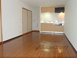 セブンマンション 107 1階2LDKのリビング/ダイニング