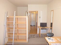 京都地下鉄東西線 石田駅 徒歩17分の賃貸マンション 2階1Kのリビング/ダイニング