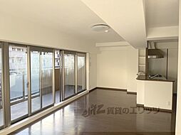 パデシオン京都七条ミッドパーク 4階2LDKのリビング/ダイニング