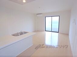 近鉄京都線 大久保駅 徒歩7分の賃貸マンション 2階2LDKのリビング/ダイニング