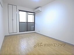 京阪本線 藤森駅 徒歩4分の賃貸マンション 2階1Kのリビング/ダイニング