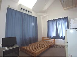 京阪本線 藤森駅 徒歩6分の賃貸アパート 2階1Kのリビング/ダイニング