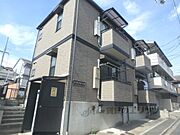 伏見稲荷駅より徒歩3分 1階 築25年2ヶ月の賃貸物件