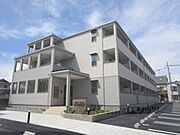 長岡京駅より徒歩47分 3階 築6年9ヶ月の賃貸物件