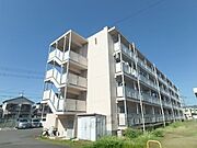 久津川駅より徒歩10分 1階 築59年1ヶ月の賃貸物件