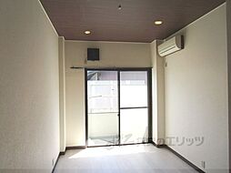 JR山陰本線 二条駅 徒歩4分の賃貸マンション 2階1Kのリビング/ダイニング