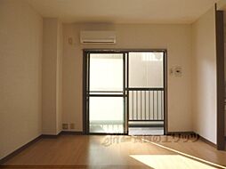 メゾン大垣 2階1Kのリビング/ダイニング