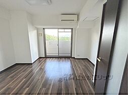 クリスタルグランツ京都御所西 5階1Kのリビング/ダイニング