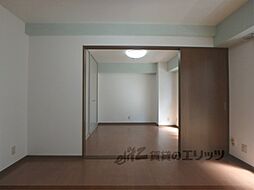 エテルノポッソ 301 3階1DKのリビング/ダイニング