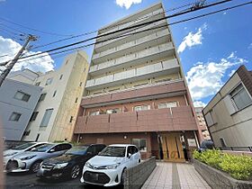 京都府京都市下京区高辻通烏丸西入下る小島町（賃貸マンション1LDK・9階・33.82㎡） その1