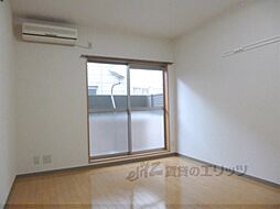 トゥルー西ノ京 101 1階1Kのリビング/ダイニング